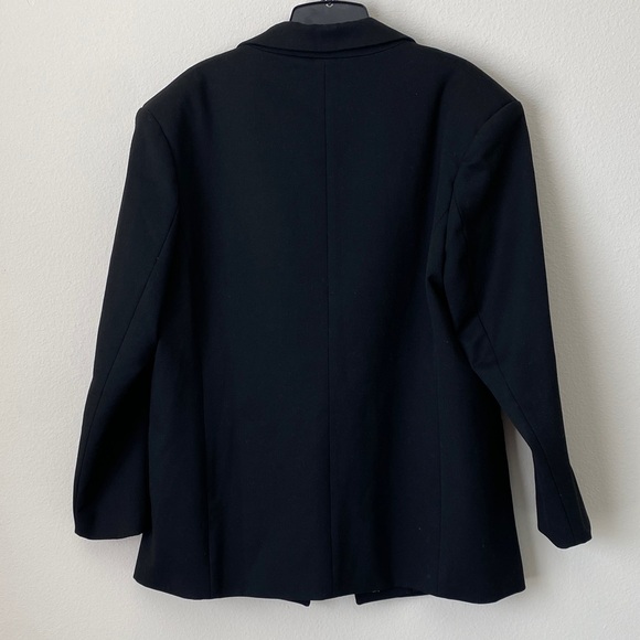 H&M Classic Black Blazer - Picture 3 of 7